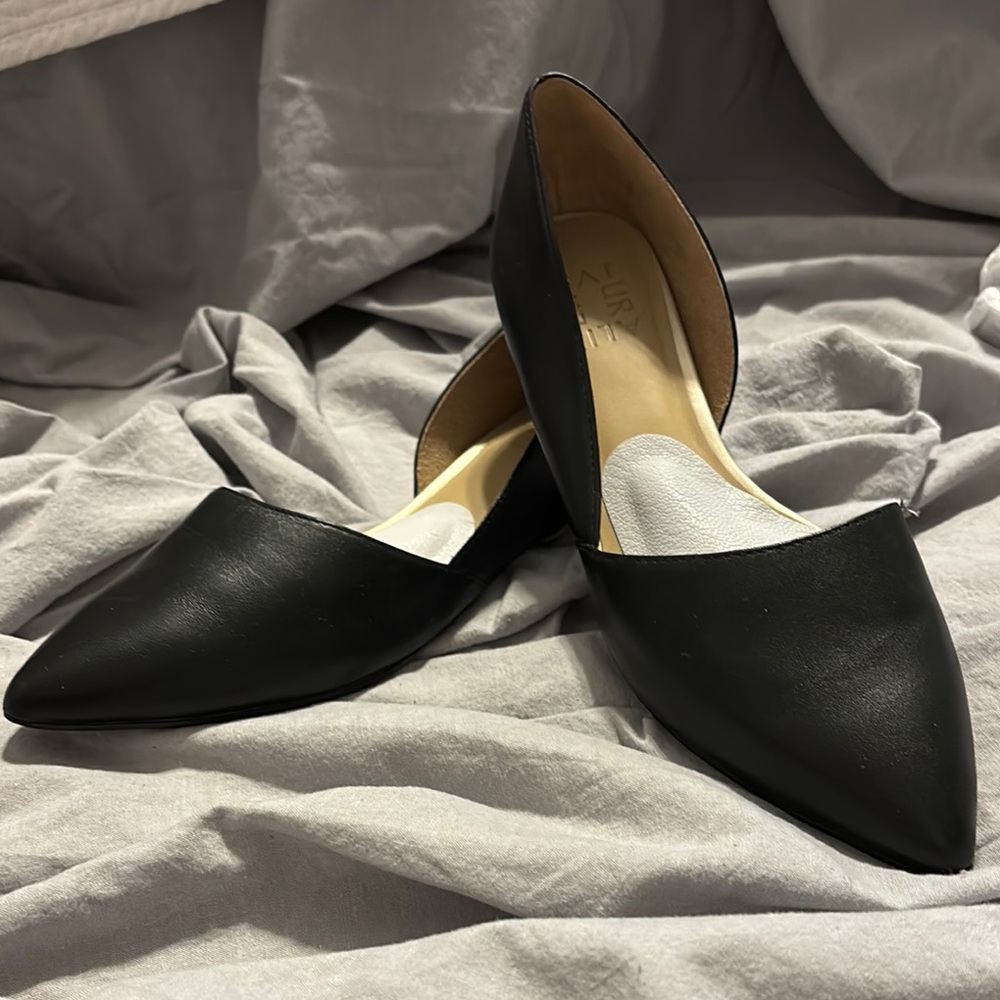 Naturalizer 7.5 Black Women's Flats